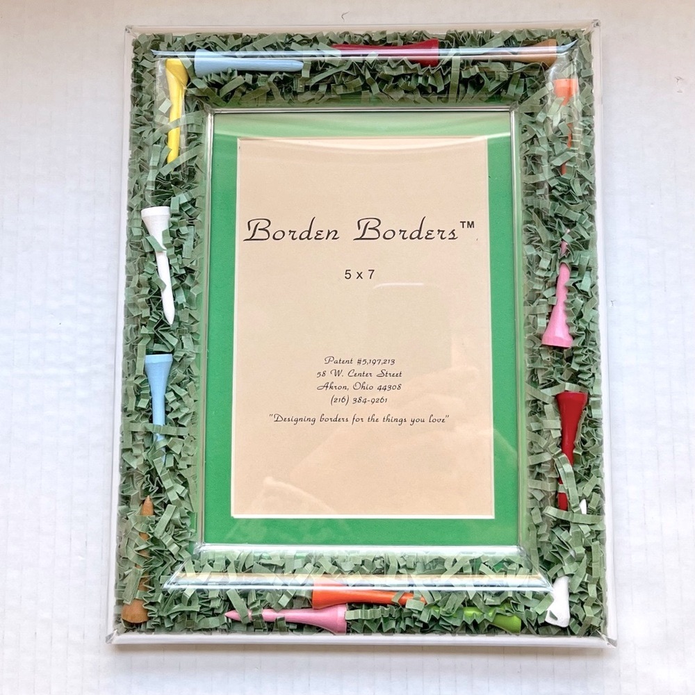NEW ! Borden Borders Golf Themed Picture Photo Frame. Size 5”x7”
